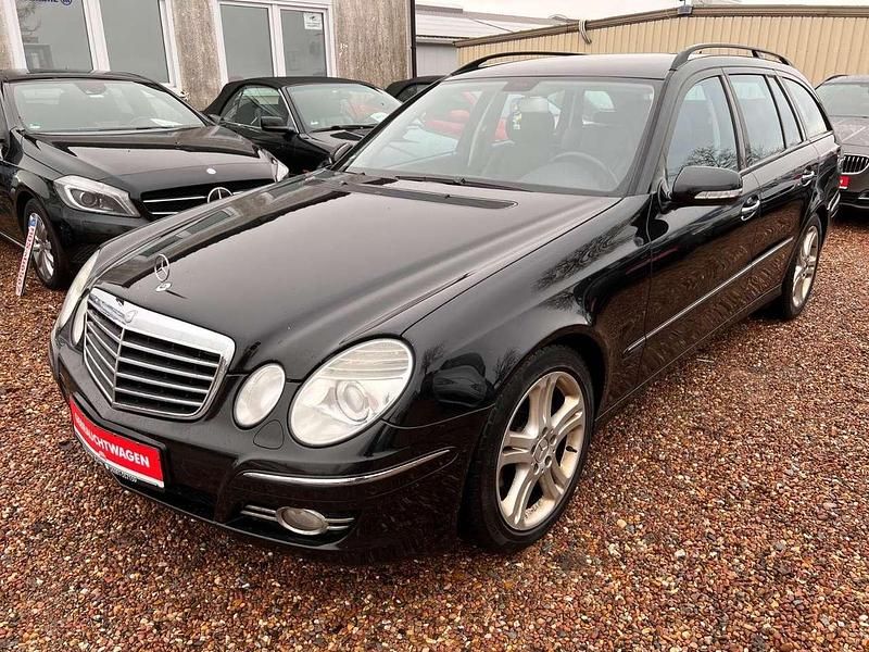 Gebraucht Mercedes E220 Avantgarde 170 PS (125 kW) 2008 Schwarz Kombi