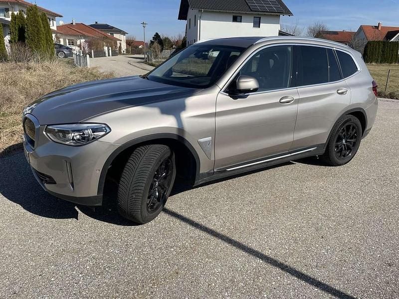 Gebraucht BMW iX3 Impressive 210 kW (286 PS) 2021 Beige SUV