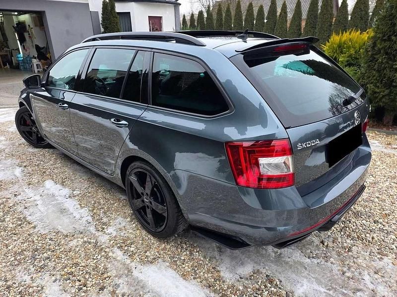 Gebraucht Skoda Octavia RS 184 PS (135 kW) 2017 Grau Kombi