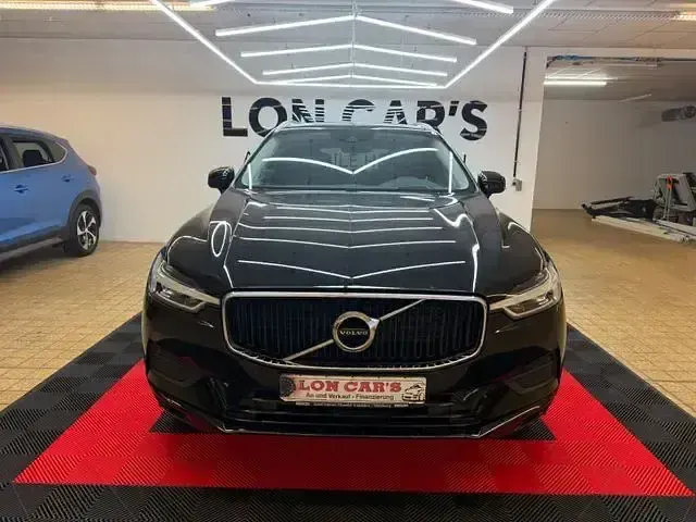 Gebraucht Volvo XC60 Momentum 190 PS (139 kW) 2018 Andere SUV
