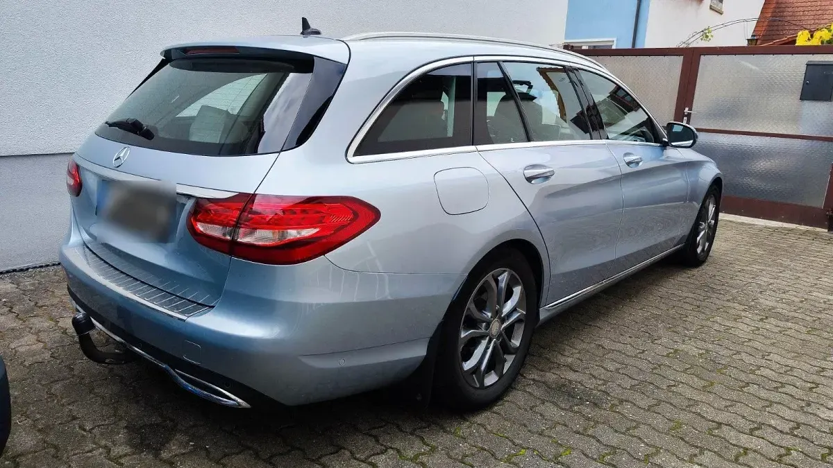 Gebraucht Mercedes 220 170 PS (125 kW) 2017 Grau Kombi