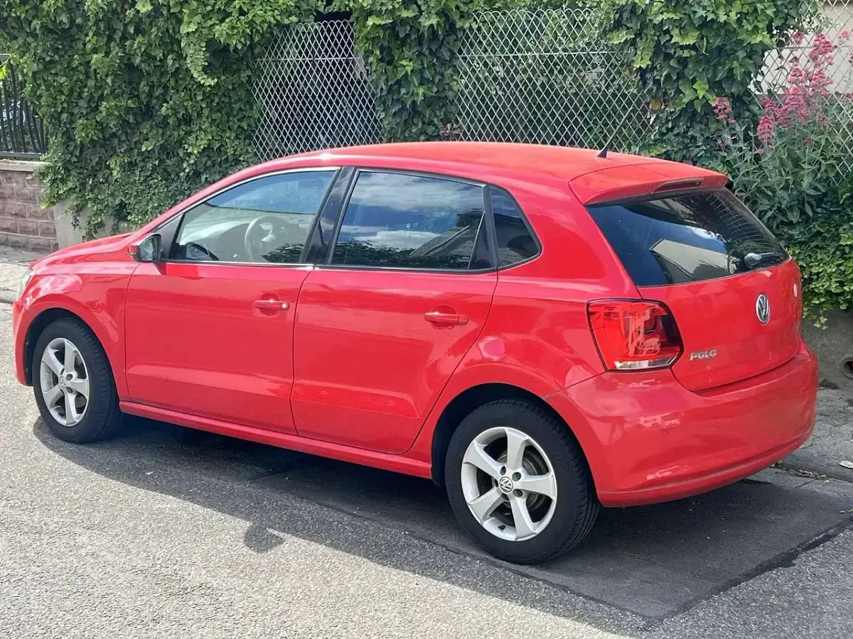 Gebraucht VW Polo Team 69 PS (50 kW) 2010 Rot Kleinwagen