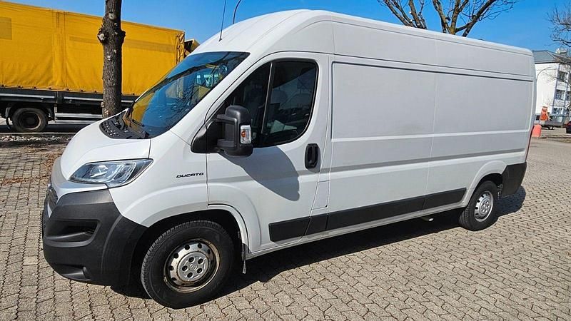 Gebraucht Fiat Ducato 131 PS (96 kW) 2020 Weiß Van