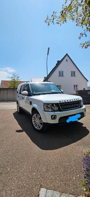 Weiß Gebraucht 2015 Land Rover Discovery 4 SE SUV | 24.900 € (Etwas zu teuer) - Bild 1/4