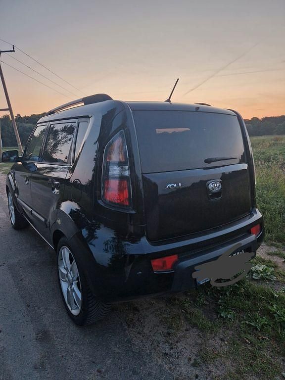 Schwarz Gebraucht 2009 Kia Soul Attract SUV | 3.899 € (Fairer Preis) - Bild 1/4