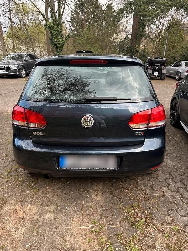 Gebraucht VW Golf VI 150 PS (110 kW) 2011 Grau Kleinwagen
