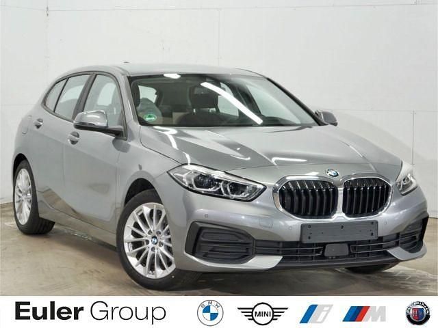 Grau Gebraucht 2023 BMW 118 Kleinwagen | 24.833 € (Fairer Preis) - Bild 1/4