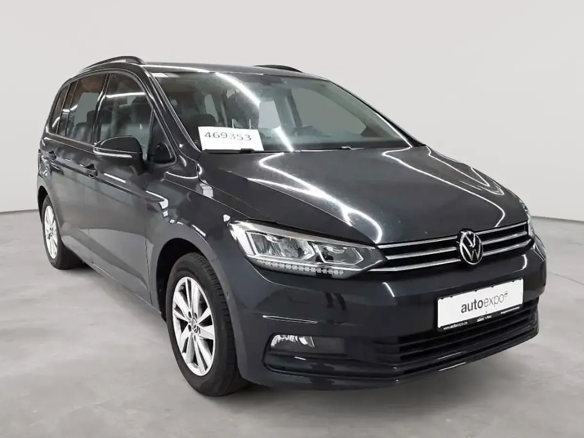 Gebraucht VW Touran Comfortline 150 PS (110 kW) 2021 Van / Kleinbus