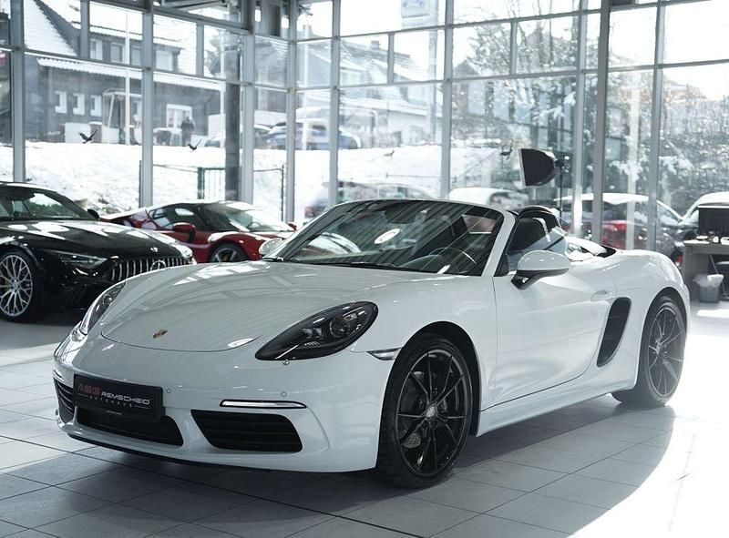 Gebraucht Porsche 718 Boxster 300 PS (220 kW) 2017 Weiß Cabrio
