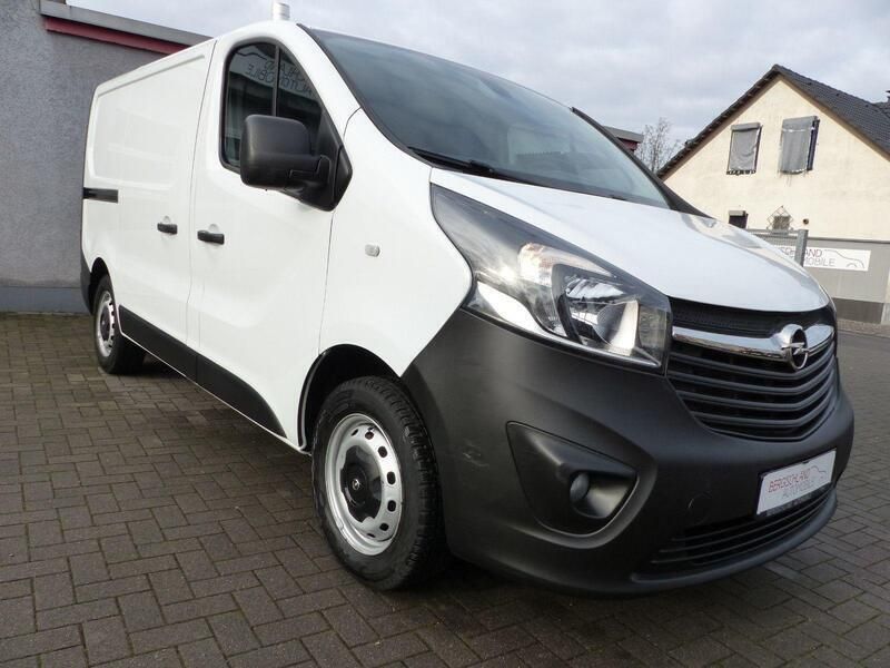 Weiß Gebraucht 2020 Opel Vivaro Van | 14.950 € (Fairer Preis) - Bild 1/4