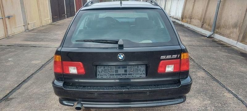 Brugt BMW 525 192 HK (141 kW) 2004 Sort Stationcar