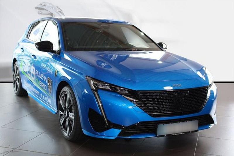 Blau metallic Gebraucht 2022 Peugeot 308 GT | 32.180 € - Bild 1/4