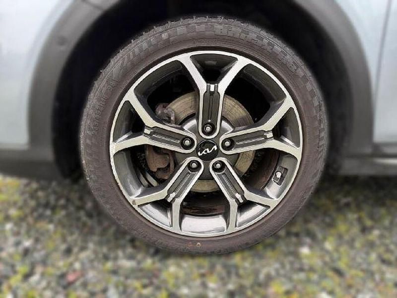 Gebraucht Kia XCeed Spirit 105 PS (77 kW) 2022 Silber SUV