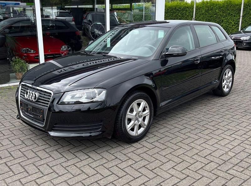 Schwarz Gebraucht 2009 Audi A3 Sportback Ambiente Limousine | 7.770 € (Fairer Preis) - Bild 1/4