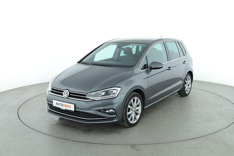 Grau Gebraucht 2019 VW Golf Sportsvan Highline Van / Kleinbus | 19.790 € (Etwas zu teuer) - Bild 1/3