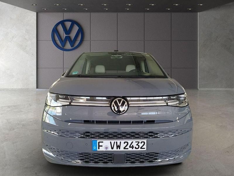 Gebraucht VW Multivan Goal 150 PS (110 kW) 2025 Grau Van