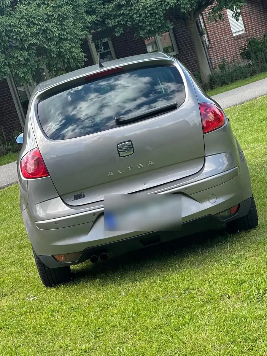 Gebraucht Seat Altea 140 PS (102 kW) 2007 Grau Van / Kleinbus
