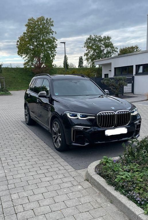 Schwarz Gebraucht 2021 BMW X7 Performance SUV | 76.000 € (Teuer) - Bild 1/4