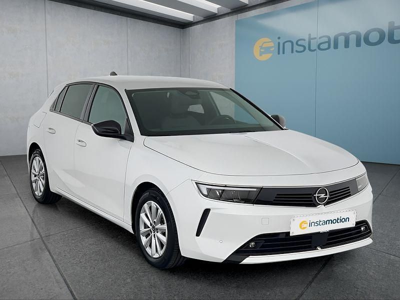 Gebraucht Opel Astra Business 110 PS (80 kW) 2022 Weiß Limousine