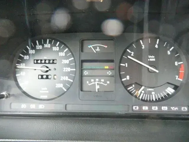 Gebraucht BMW M535 Performance 218 PS (160 kW) 1985 Silber Limousine