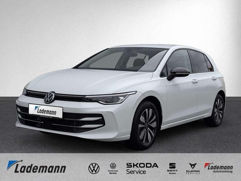 Pure white Gebraucht 2024 VW Golf VIII Goal Limousine | 30.654 € (Guter Preis) - Bild 1/4