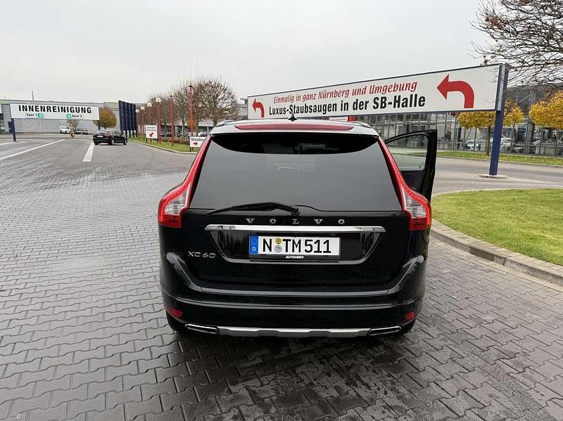 Gebraucht Volvo XC60 Inscription 190 PS (139 kW) 2017 Schwarz SUV