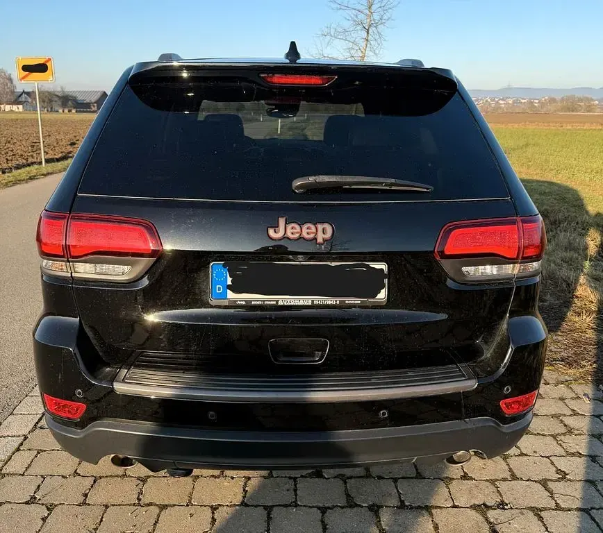 Gebraucht Jeep Grand Cherokee Trailhawk 250 PS (183 kW) 2020 Schwarz SUV