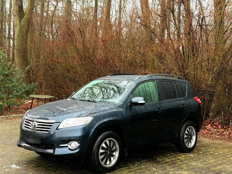 Gebraucht Toyota RAV4 150 PS (110 kW) 2011 Blau SUV
