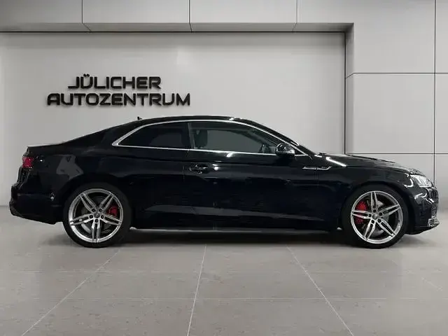 Używany Audi A5 S-Line 252 KM (185 kW) 2018 Czarny Coupe