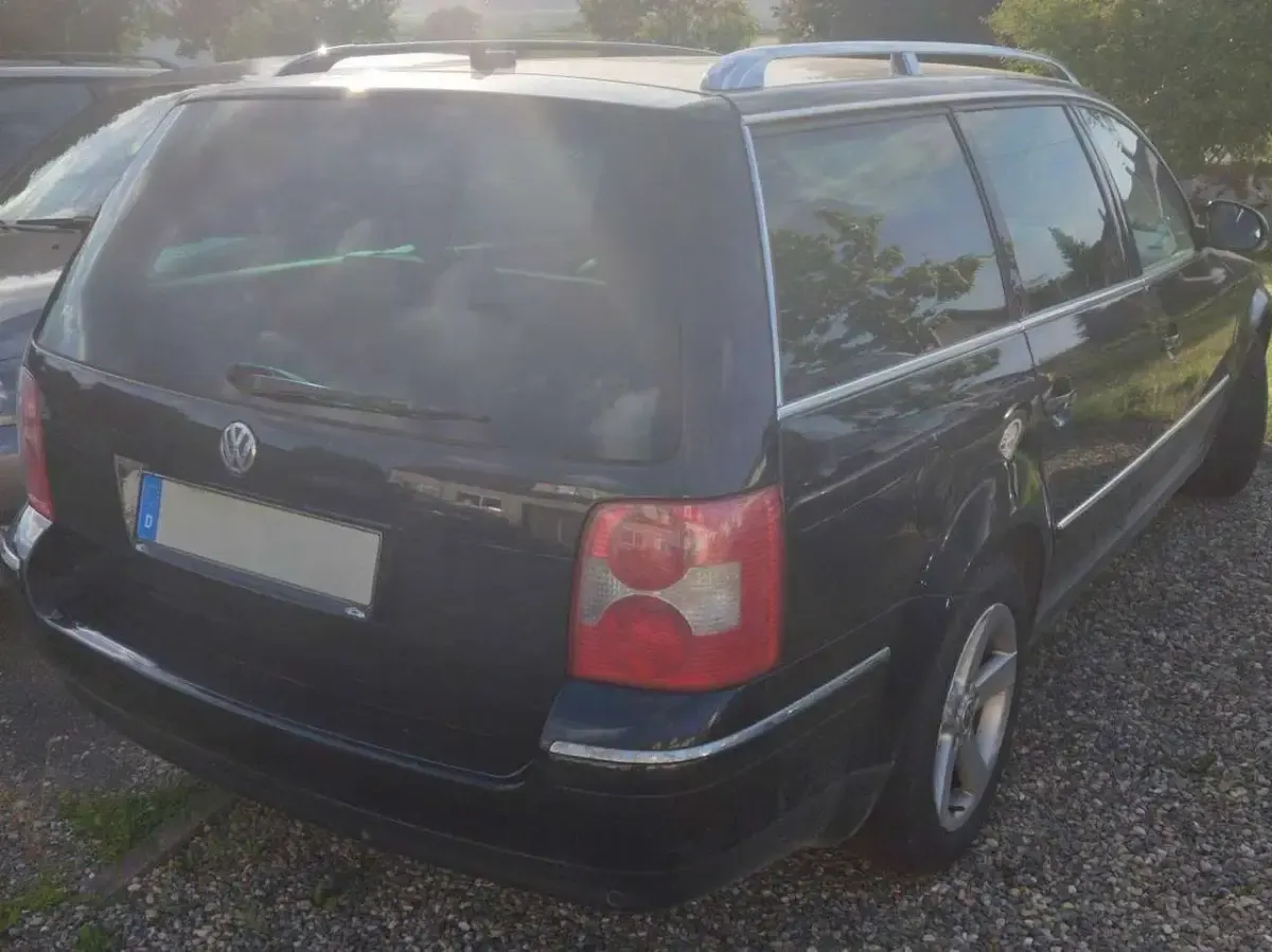 Gebraucht VW Passat Highline 179 PS (131 kW) 2003 Blau Limousine