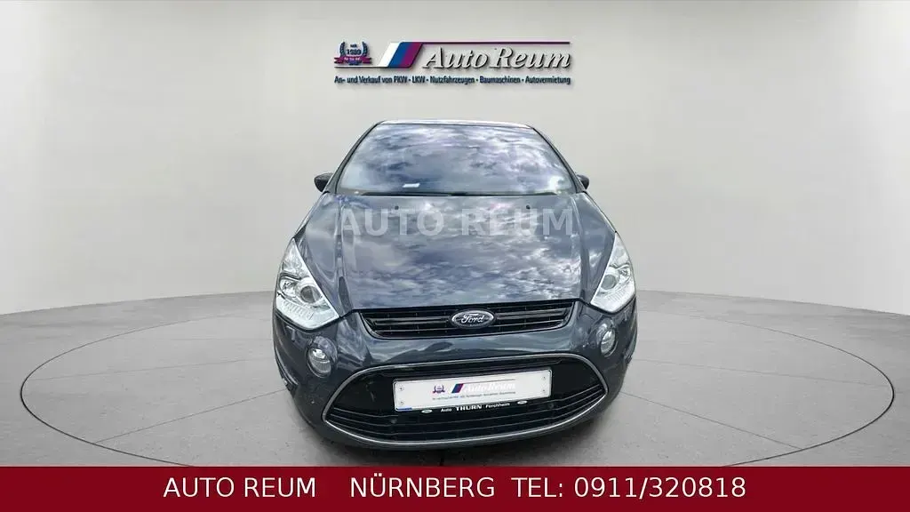 Gebraucht Ford S-MAX Titanium 160 PS (117 kW) 2012 Grau Van / Kleinbus