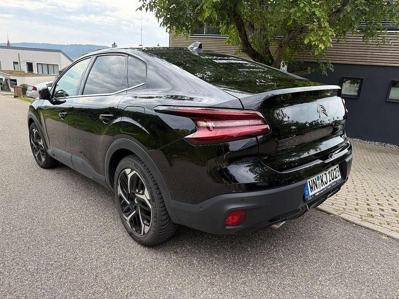 Schwarz Gebraucht 2023 Citroën C4 X PureTech SUV | 15.500 € (Superpreis) - Bild 1/4