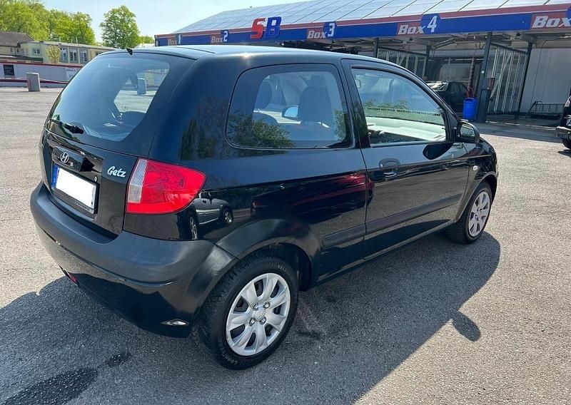 Gebraucht Hyundai Getz 67 PS (49 kW) 2008 Schwarz Kleinwagen