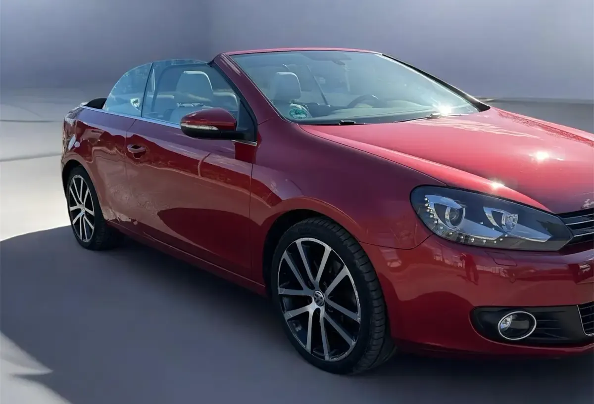 Gebraucht VW Golf Cabriolet 160 PS (117 kW) 2012 Rot Cabrio
