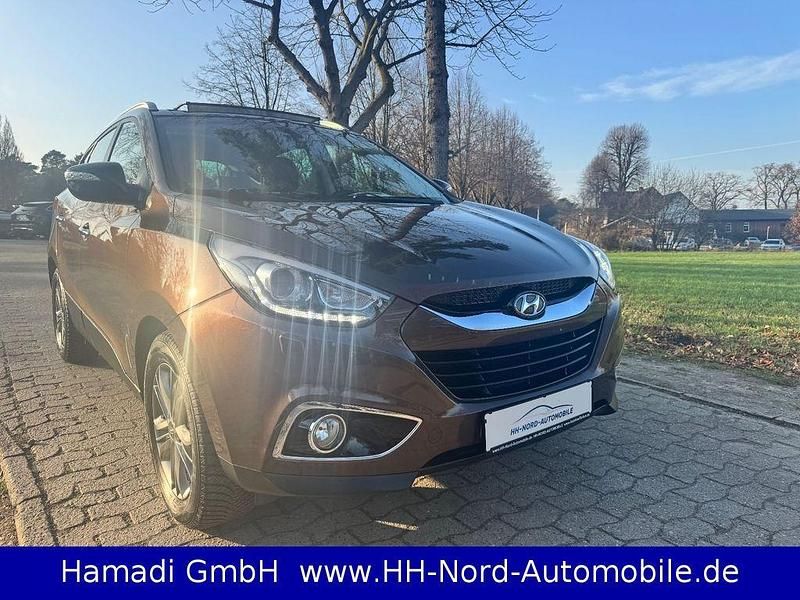 Gebraucht Hyundai ix35 Style 184 PS (135 kW) 2015 Braun SUV