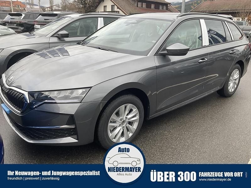 Neu Skoda Octavia Selection 150 PS (110 kW) 2025 Stahl grau Kombi