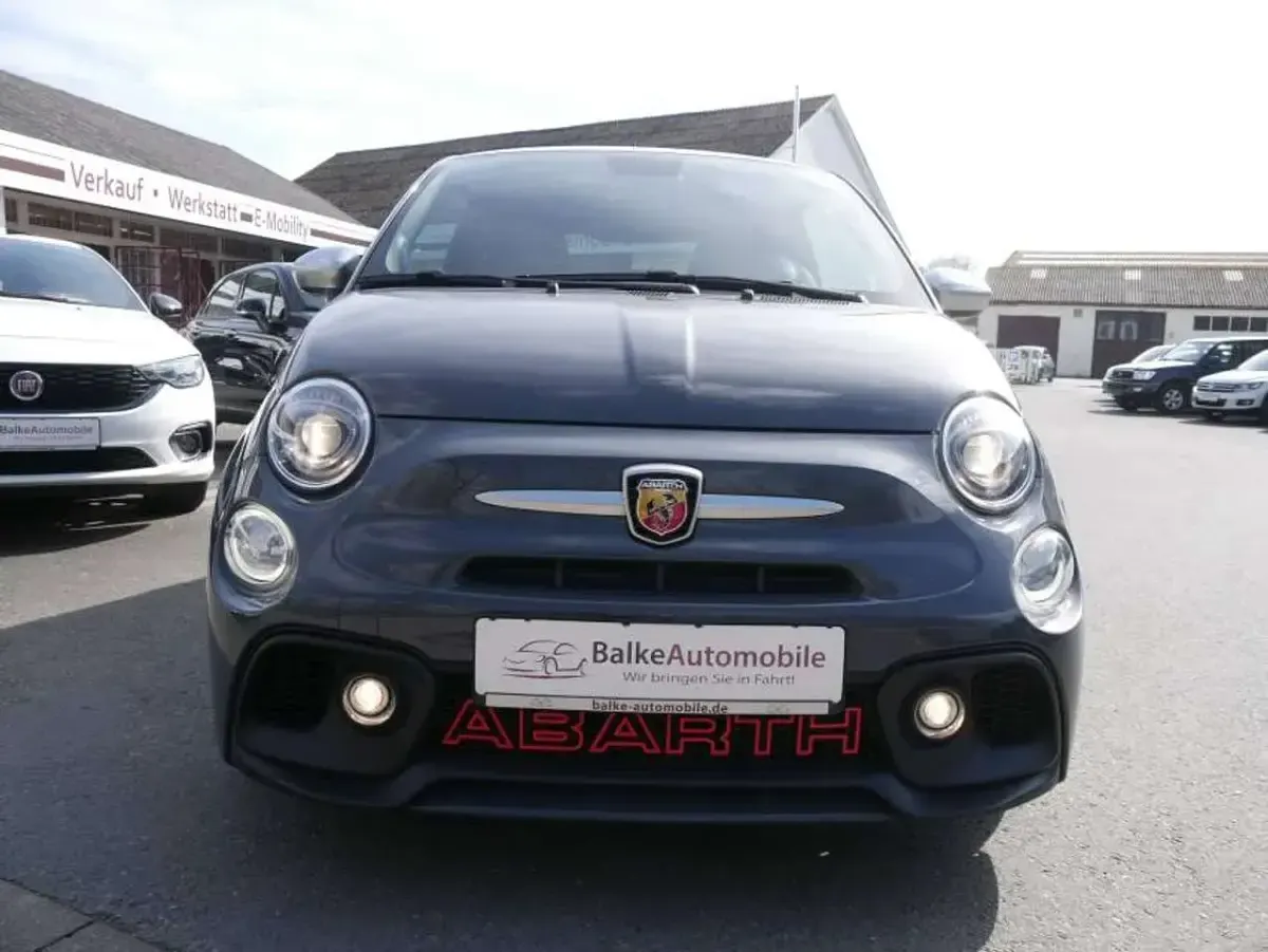 Gebraucht Abarth 595 Turismo 165 PS (121 kW) 2019 Grau Kleinwagen