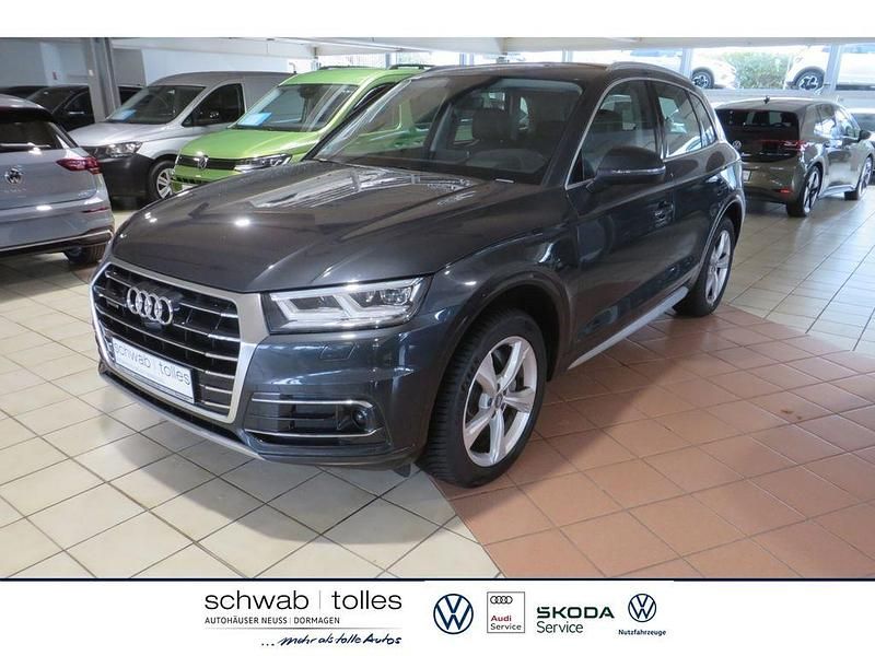 Grau Gebraucht 2018 Audi Q5 Design SUV | 28.745 € (Fairer Preis) - Bild 1/4