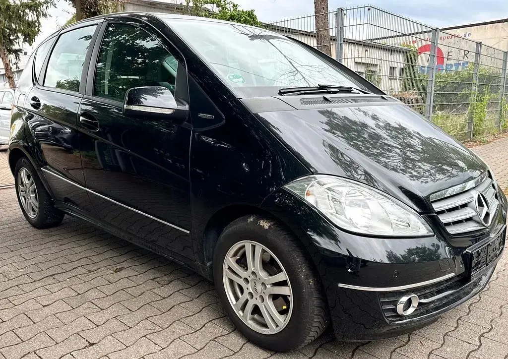Gebraucht Mercedes A160 Elegance 95 PS (69 kW) 2009 Schwarz Limousine