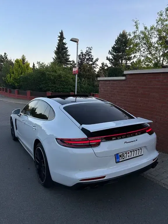 Occasion Porsche Panamera 4 330 ch (242 kW) 2019 Blanc Berline