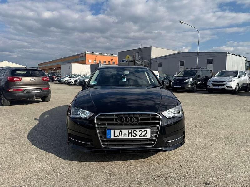 Gebraucht Audi A3 110 PS (80 kW) 2016 Brillantschwarz Kombi