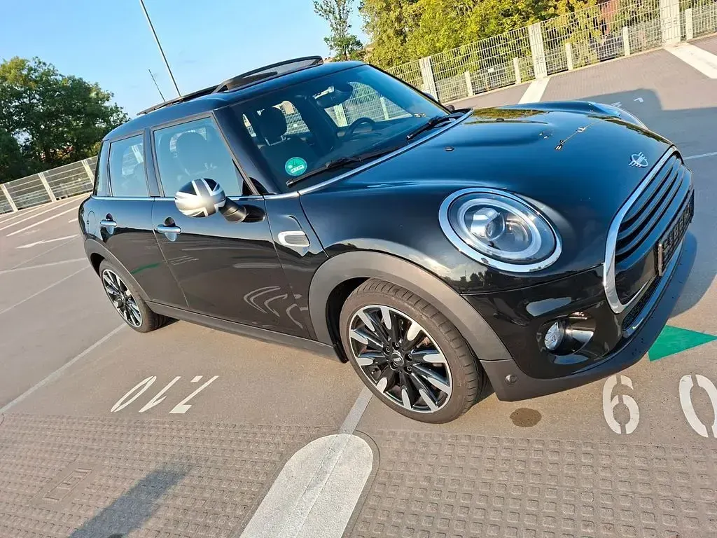 Gebraucht Mini Cooper 136 PS (100 kW) 2018 Schwarz Kleinwagen