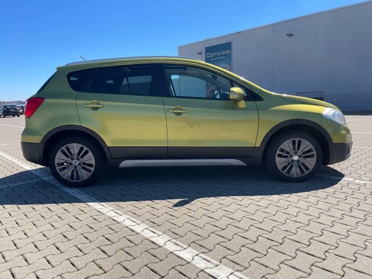 Gebraucht Suzuki SX4 S-Cross Comfort 120 PS (88 kW) 2013 Grün SUV