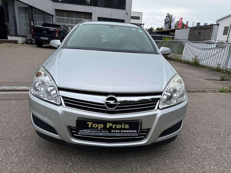 Gebraucht Opel Astra Basis 90 PS (66 kW) 2008 Silber Kombi