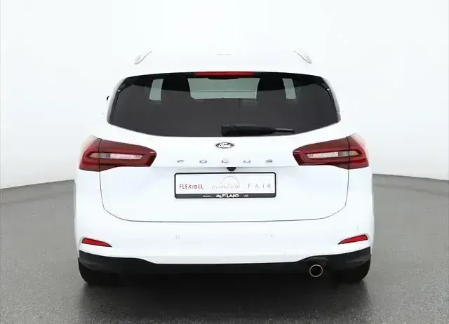 Gebraucht Ford Focus Titanium X 125 PS (91 kW) 2025 Frostweiss Kombi