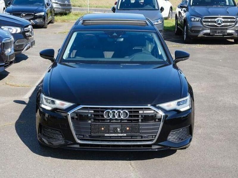 Gebraucht Audi A6 Basis 204 PS (150 kW) 2021 Schwarz Kombi
