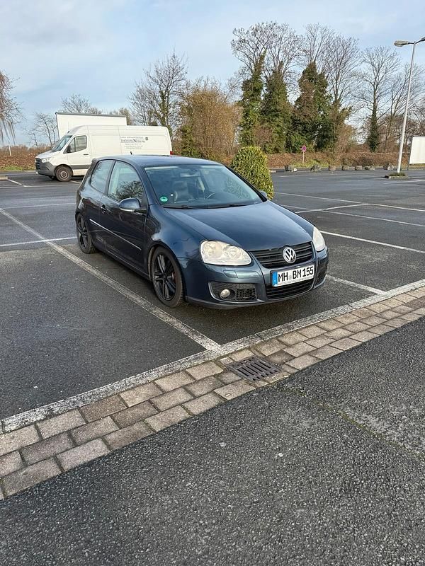 Schwarz Gebraucht 2006 VW Golf Limousine | 3.599 € (Guter Preis) - Bild 1/4