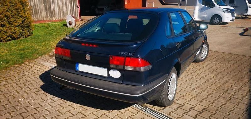 Gebraucht Saab 900 131 PS (96 kW) 1996 Blau Limousine