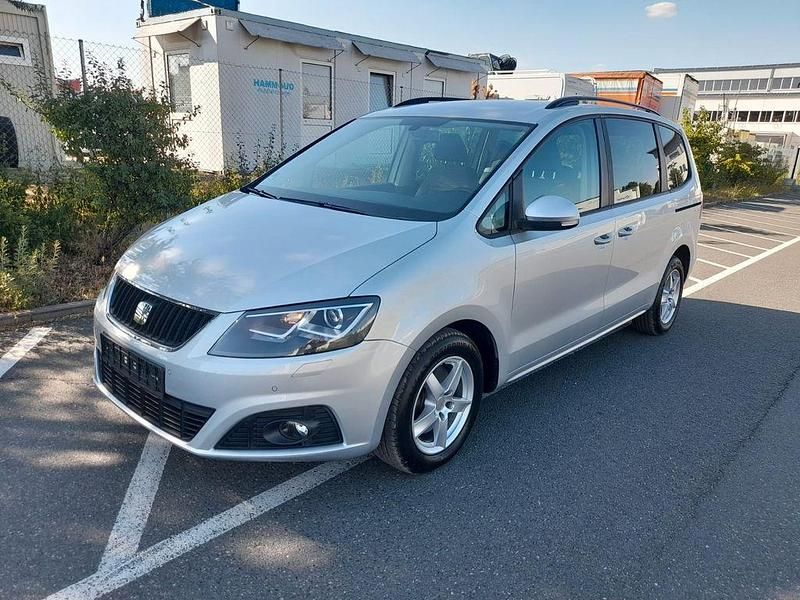 Silber Gebraucht 2012 Seat Alhambra Style Van / Kleinbus | 10.290 € (Fairer Preis) - Bild 1/4