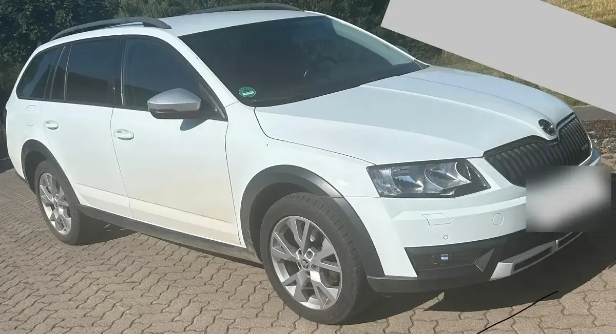 Gebraucht Skoda Octavia 150 PS (110 kW) 2017 Weiß Kombi